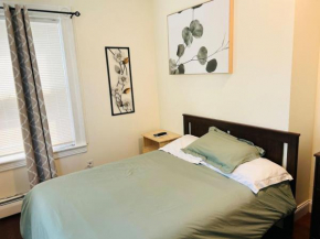 Nice room near Whole Foods, Brown University with shared bathroom and kitchen ccb